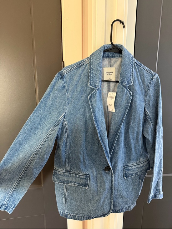 Abercrombie & Fitch Jackets & Blazers - Abercrombie & Fitch Light Blue Denim Blazer